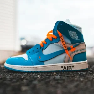 Menâs Colorful Sneakers with Orange Laces